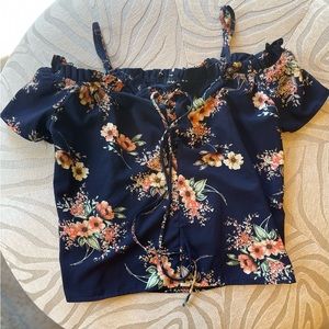 Miss Valley Top - Like New